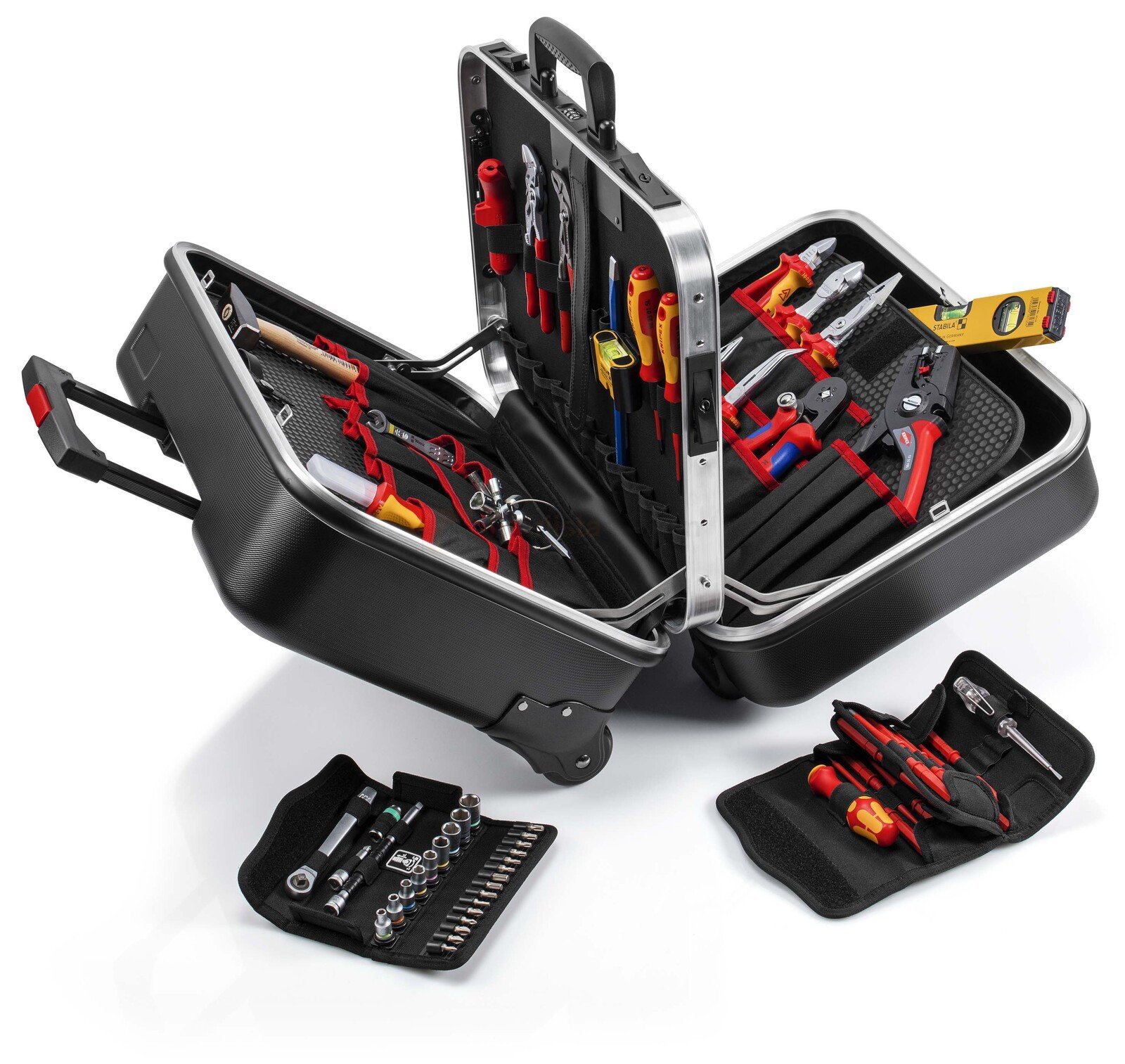 Pildil on avatud KNIPEX tööriistakohver „Big Twin Move“ elektrikutele, mis sisaldab erinevaid tööriistu ja lisaks on näha...