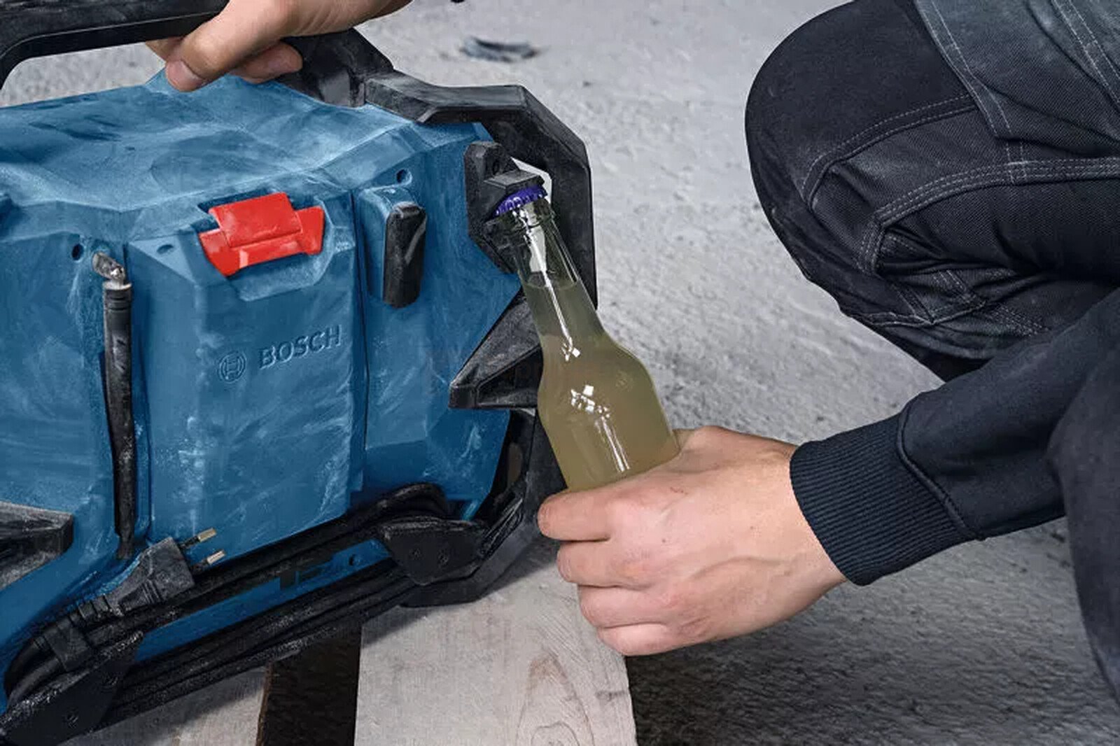 Bosch raadio-akulaadija GPB 18VH-6 SRC 4