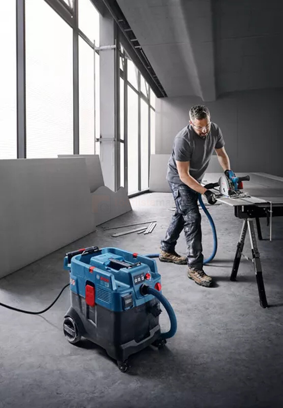 Bosch vee- ja tolmuimeja GAS 12-40 MA 5