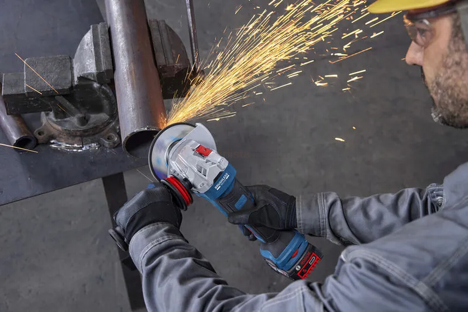 Bosch аккумуляторная угловая шлифовальная машина GWS 18V-11 PS, без аккумулятора и зарядного устройства