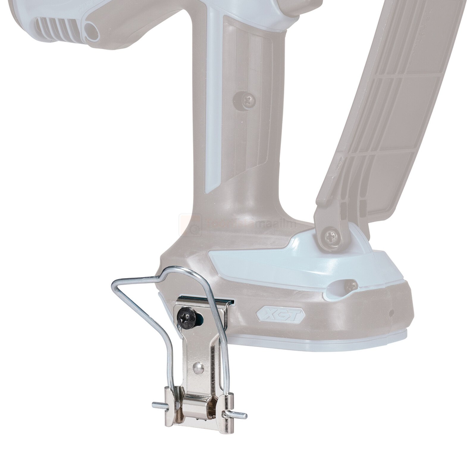 Pildil on Makita UC029G akuoksasae riputuskonks, mis on kinnitatud oksasae külge.