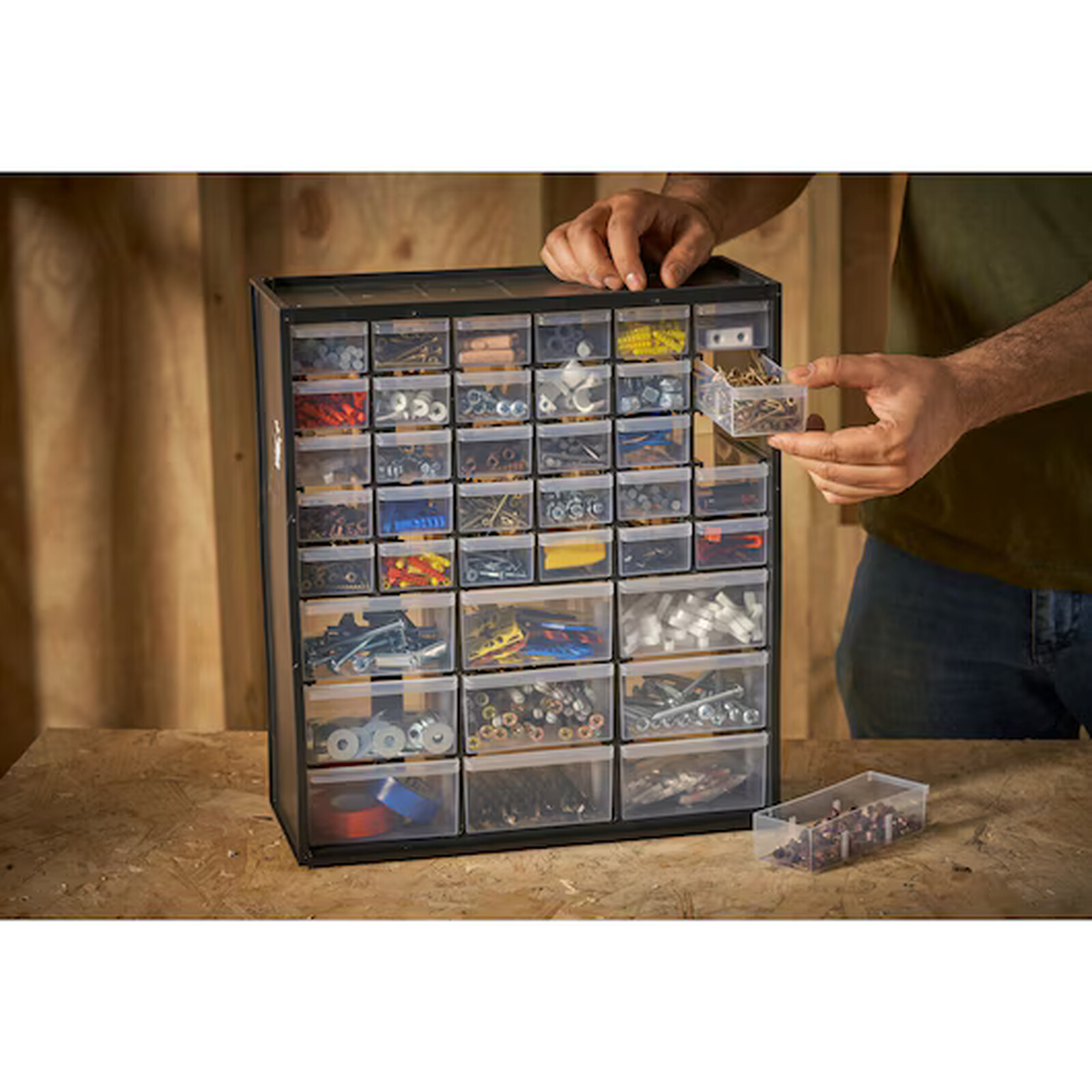 Stanley sortimendikast 367 x 365 x 155 mm, 39 sektsiooniga 3