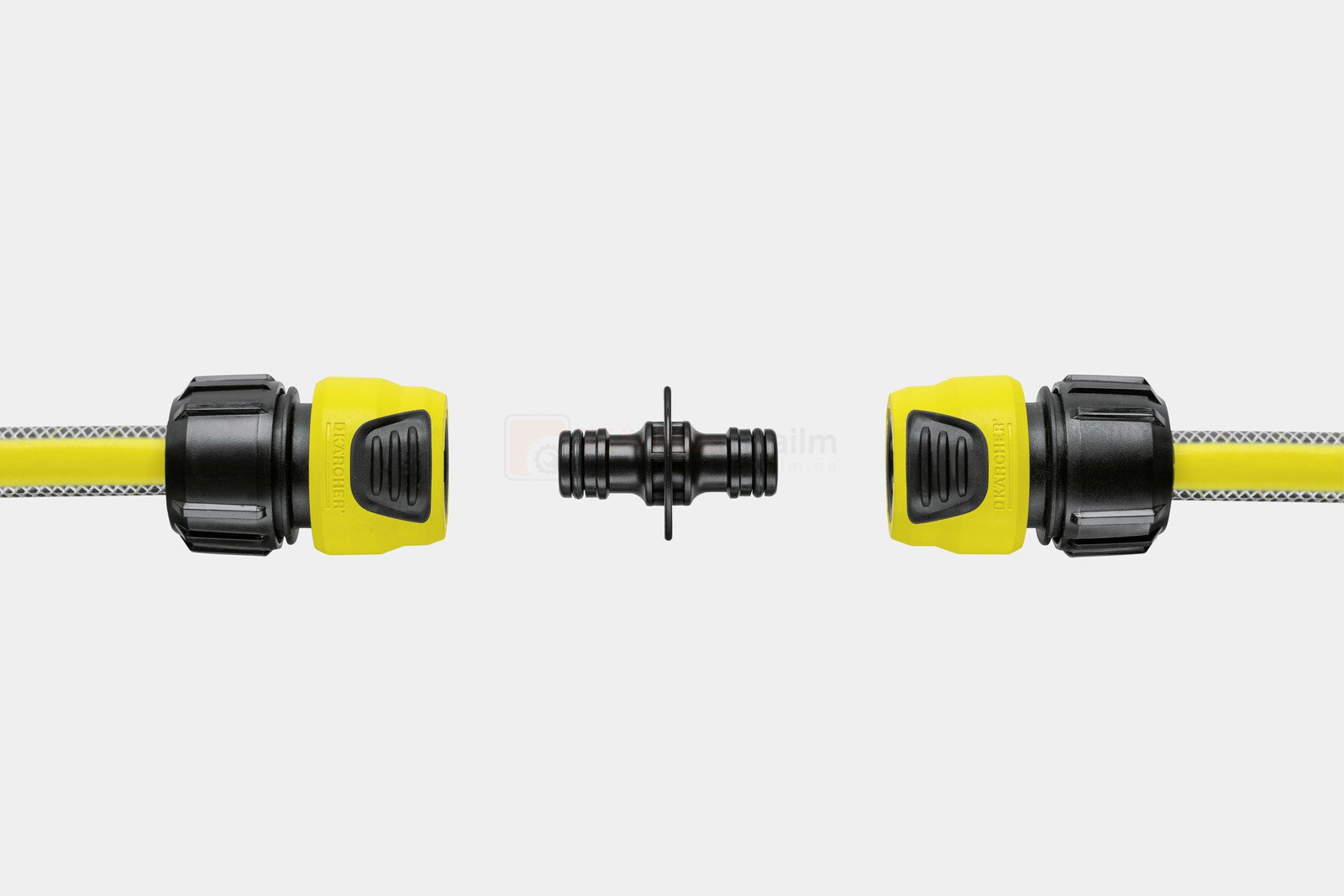 Pildil on Kärcher kahe väljundiga jaotur, mis on ühendatud kahe voolikuga.