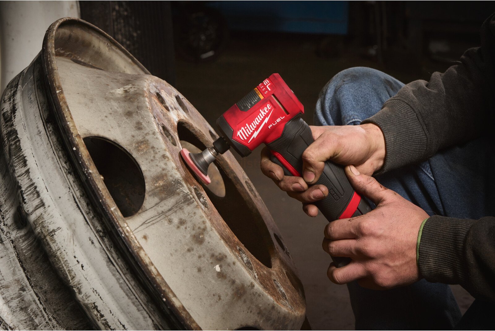 Milwaukee akutoitel nurkotslihvija M12 FDGA2-0 - ilma aku ja laadijata 8