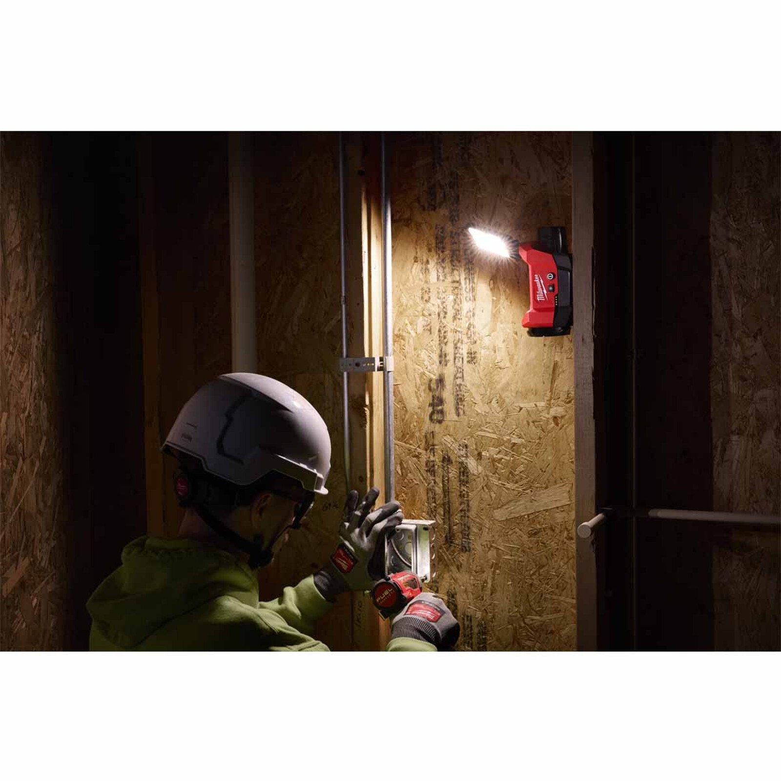 Milwaukee PACKOUT™ ühilduv töövalgusti M12 ALIP-0 - ilma aku ja laadijata 3