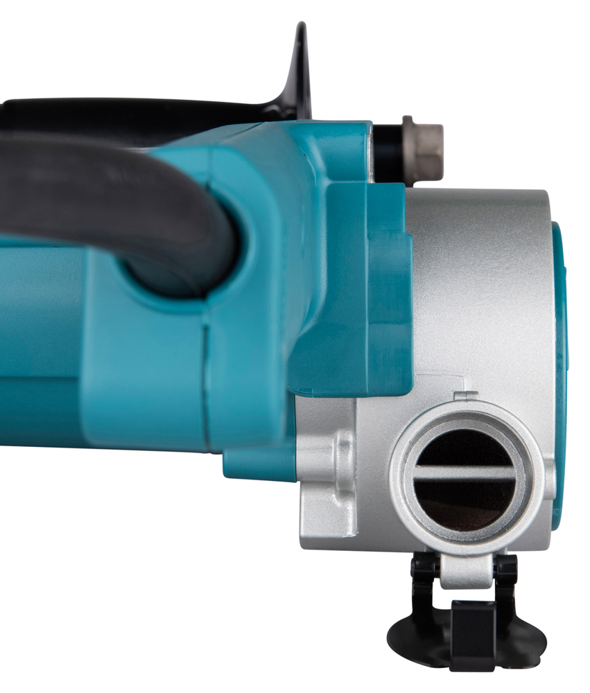 Pildil on näha Makita lintlihvmasina 9031 detail, keskendudes masina korpusele, mustale käepidemele ja liivapaberiga...