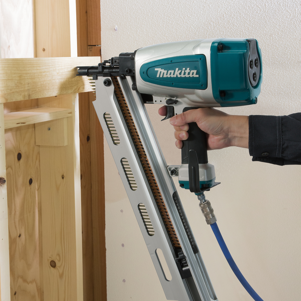 Makita suruõhu naelapüstol AN924