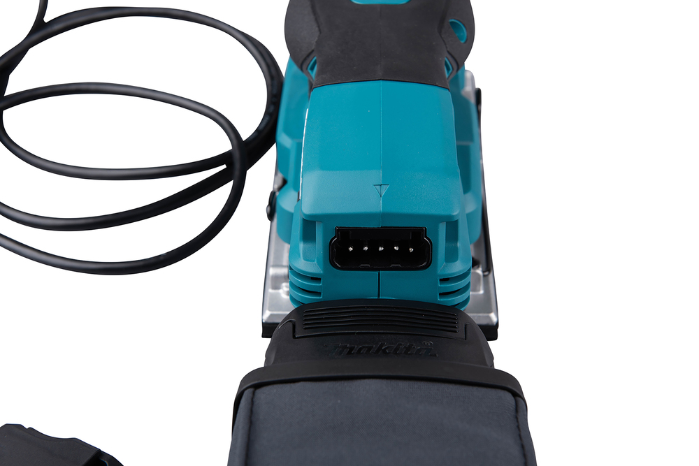 Аккумуляторная эксцентриковая шлифовальная машина Makita BO007CGZ, без аккумулятора и зарядного устройства