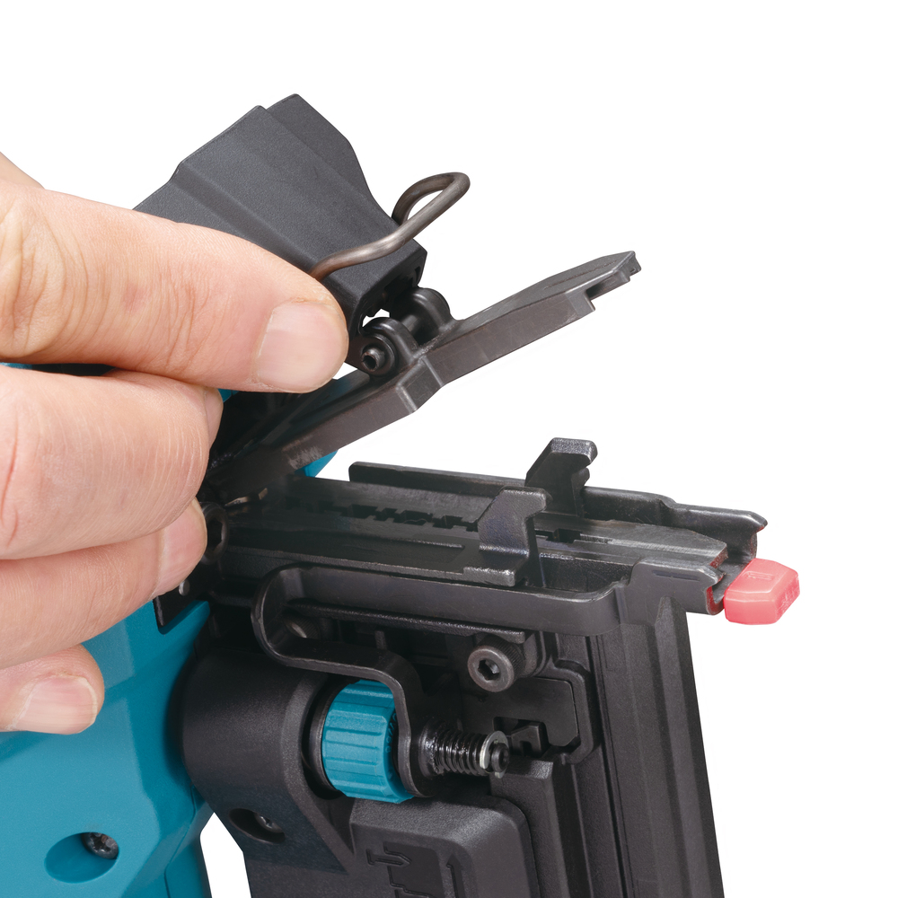 Makita аккумуляторный нейлер DBN501ZJ, без аккумулятора и зарядного устройства
