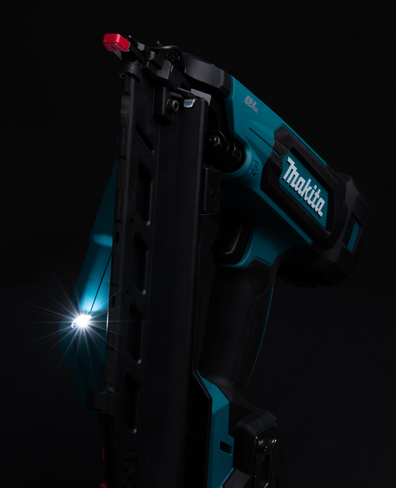 Аккумуляторный гвоздезабивной пистолет Makita DBN610ZJ, без аккумулятора и зарядного устройства