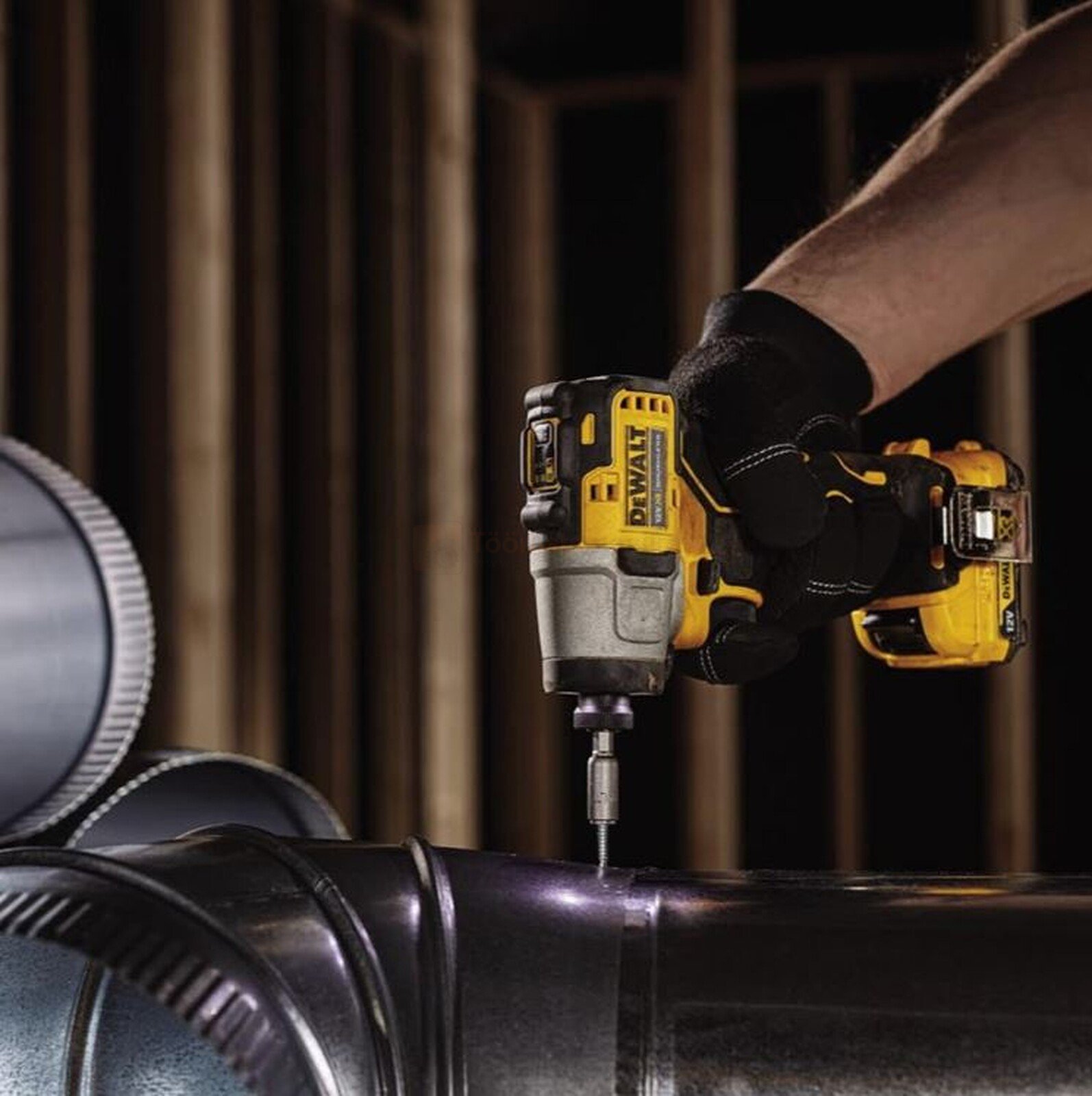 Akulöökkruvikeeraja DeWalt DCF801N - ilma aku ja laadijata 3