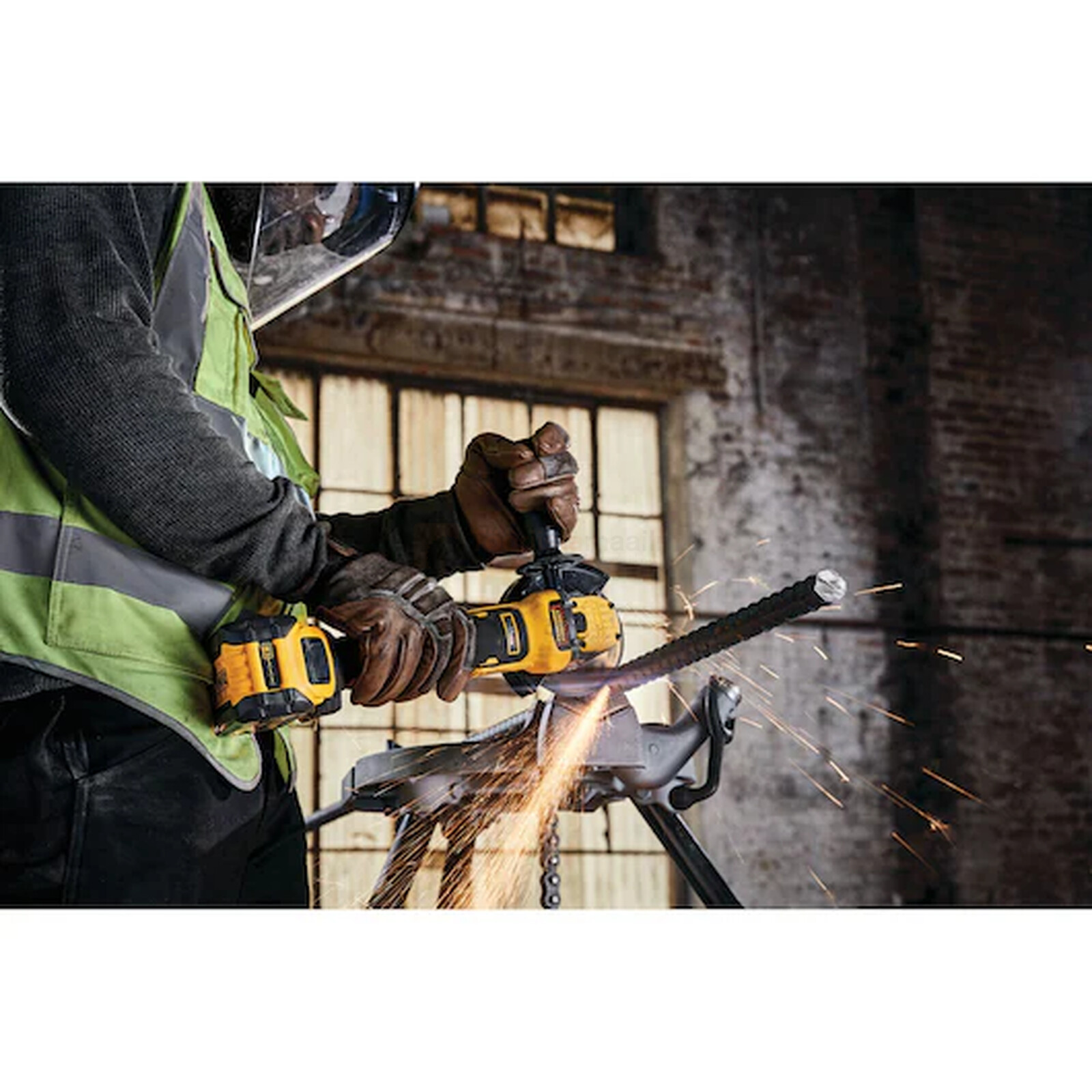 DeWalt akunurklihvija Flexvolt Advantage DCG409VST1 4