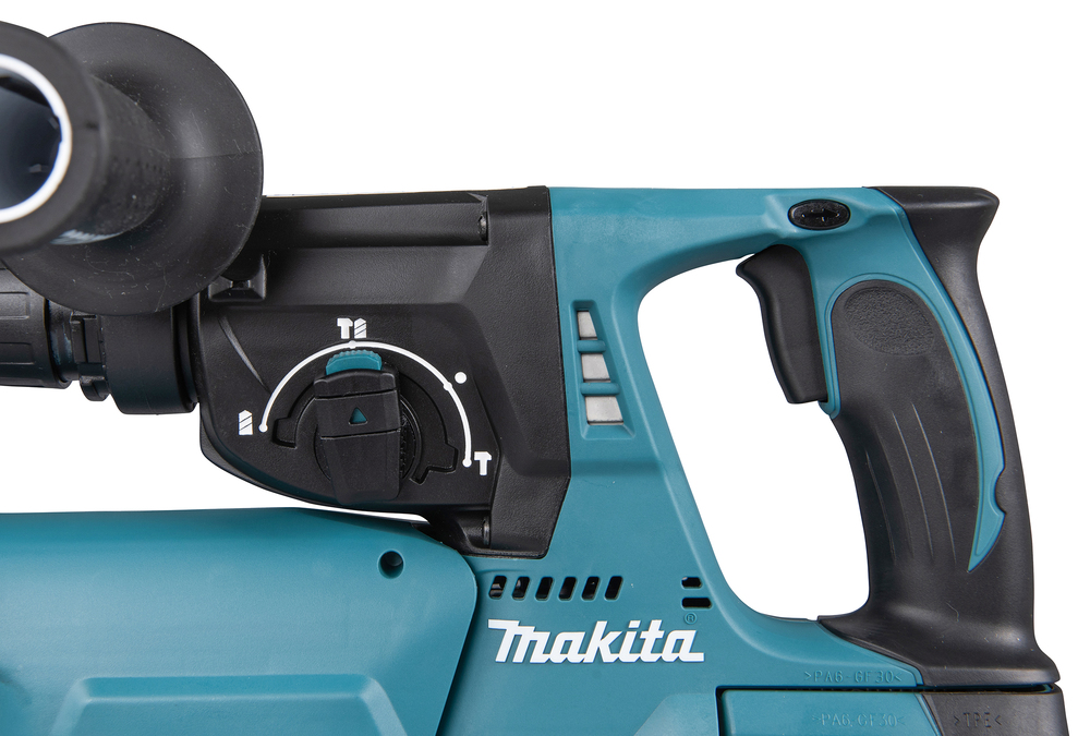 Pildil on detailne vaade Makita akupuurvasarast DHR242Z, näidates selle käepidet, juhtnuppu, ja Makita logo.