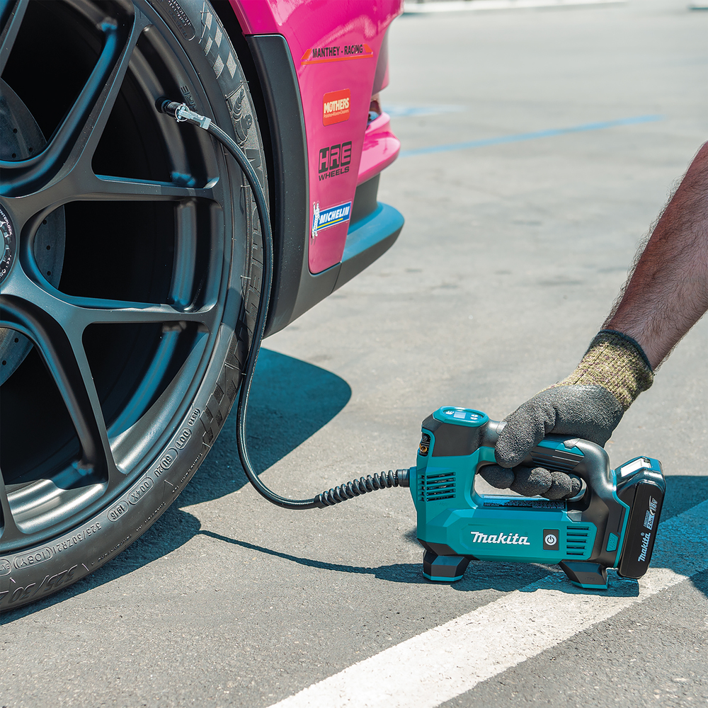 Makita cordless pump DMP180Z, without battery and charger