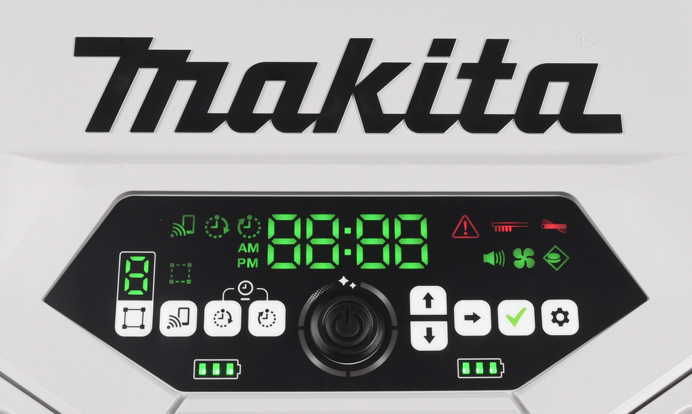 Pildil on Makita robottolmuimeja DRC300Z juhtpaneel koos ekraaniga, mis näitab erinevaid seadeid ja funktsioone.