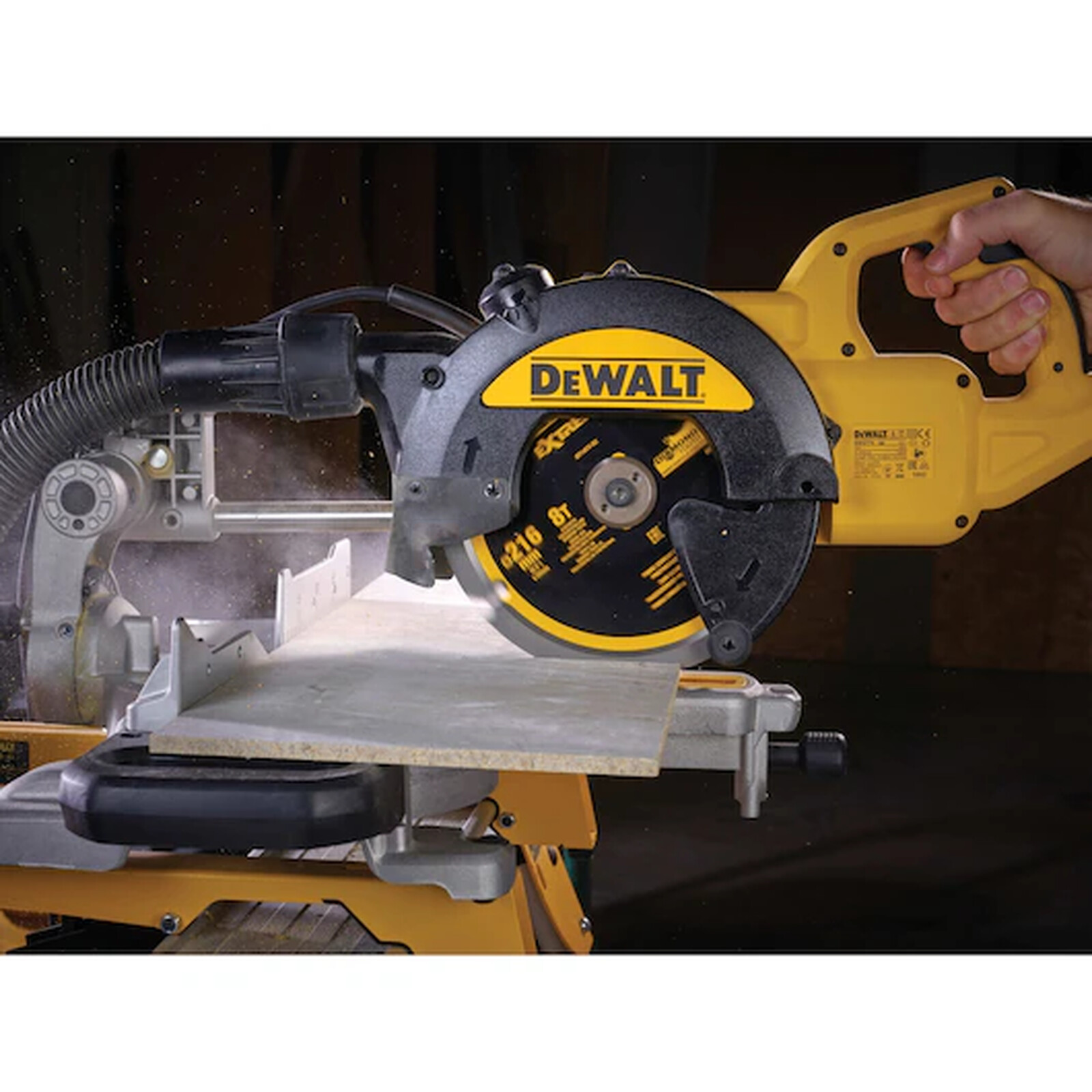 DeWalt saeketas Extreme 216 x 30 mm Z8, kiudtsementplaadile 3