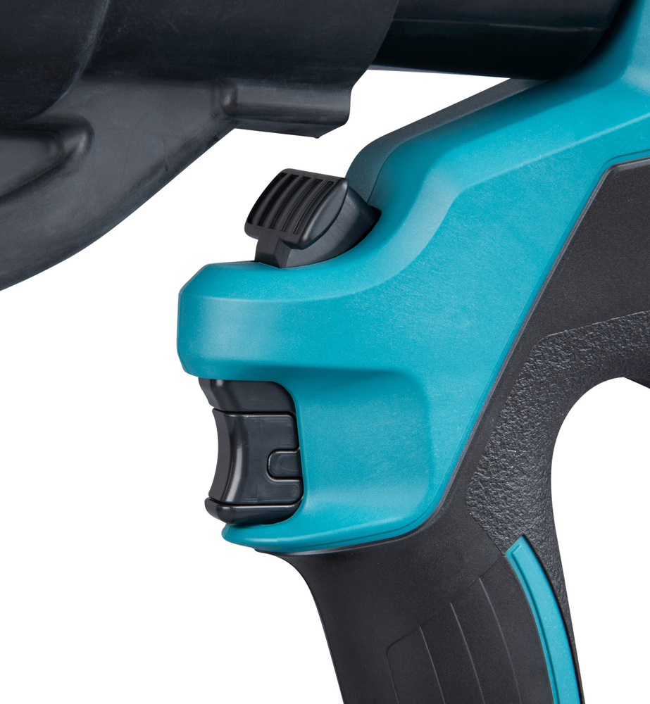 Pildil on detailne vaade Makita akukaablipressi DTC302ZK käepidemele, näidates nuppe ja värvilahendust.