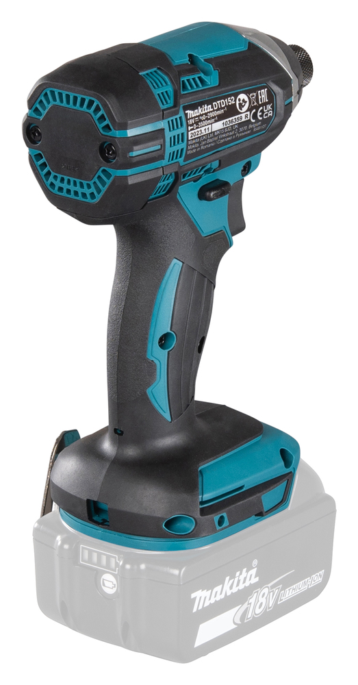 Pildil on musta ja türkiissinise värvi Makita akulöökkruvikeeraja DTD152Z koos aku ja laadijaga.