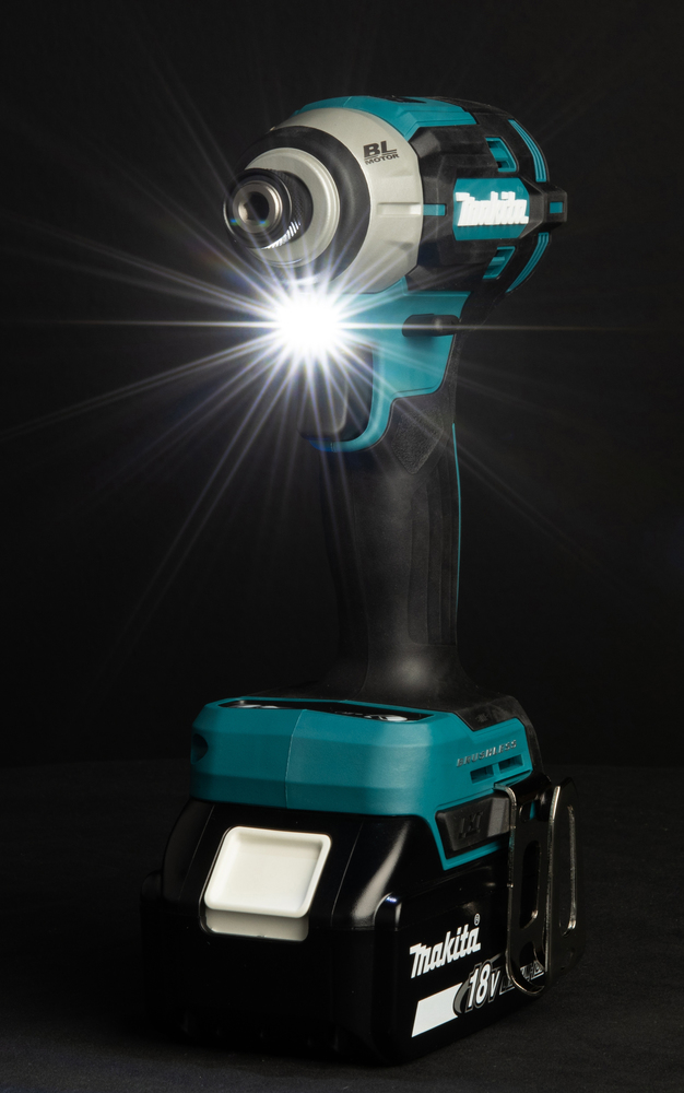 Makita akumušamasis suktukas DTD201Z - be akumuliatoriaus ir įkroviklio