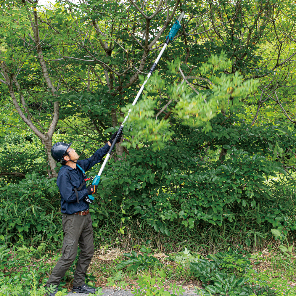 Аккумуляторный высоторез Makita DUA200Z, без аккумулятора и зарядного устройства
