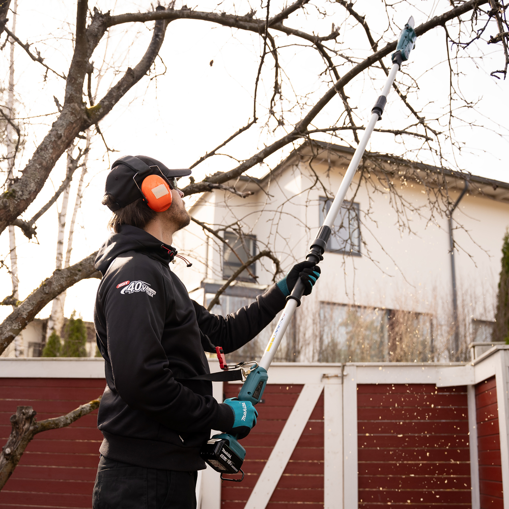 Аккумуляторный высоторез Makita DUA200Z, без аккумулятора и зарядного устройства