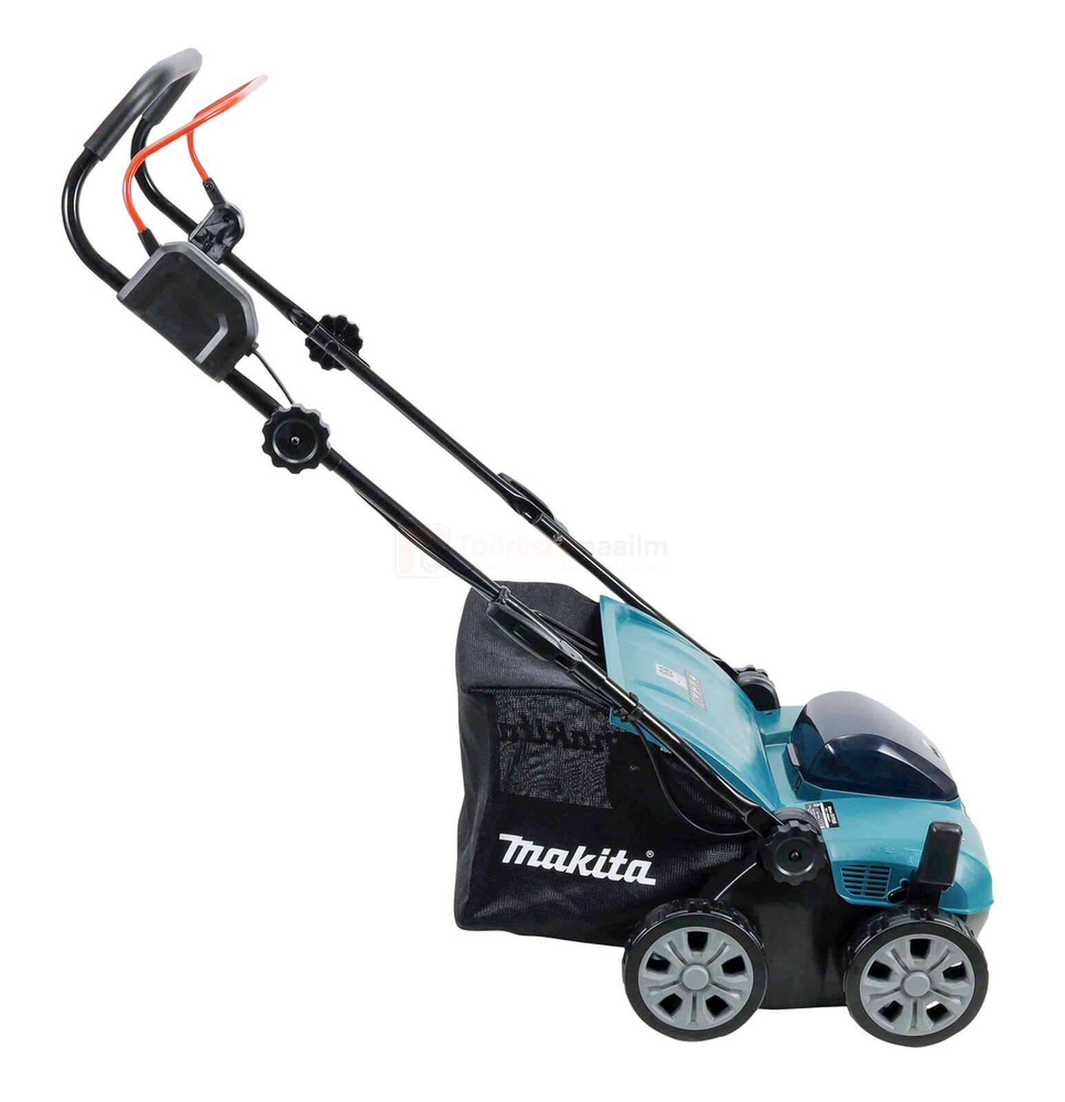 Pildil on Makita akumuruõhutaja, millel on must kott ja mis on valmis muru õhutamiseks.