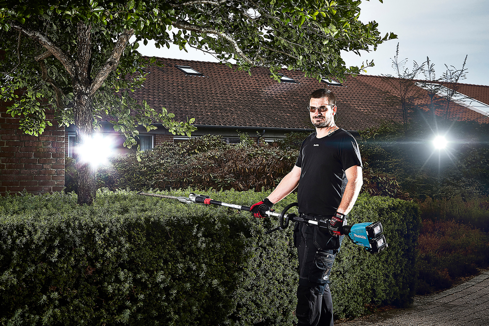 Makita vahetatavate tarvikutega akutrimmer DUX60Z, ilma aku ja laadijata