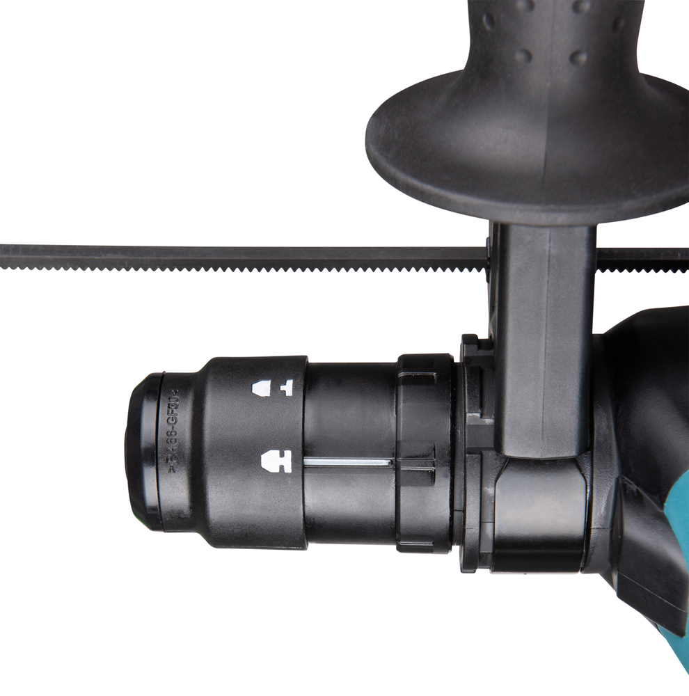 Pildil on detailne vaade Makita puurvasar HR2630TJ-st, näidates selle käepidet, otsa ja saelehte.