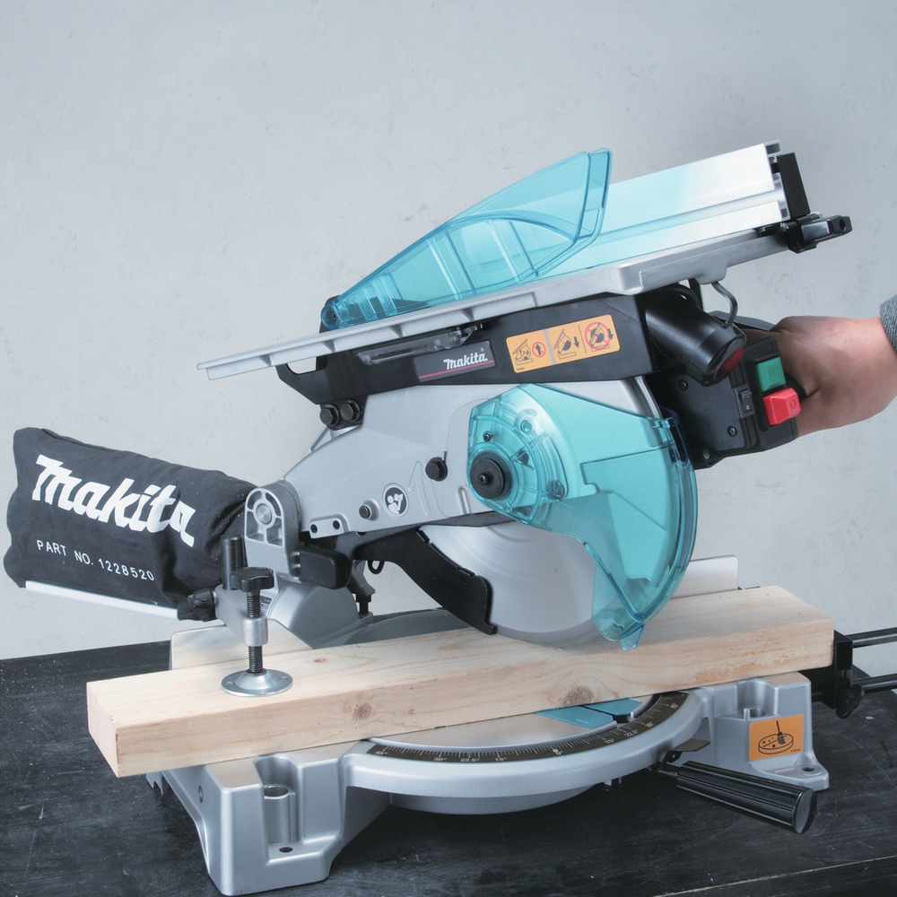 Makita plate and miter saw LH1040F