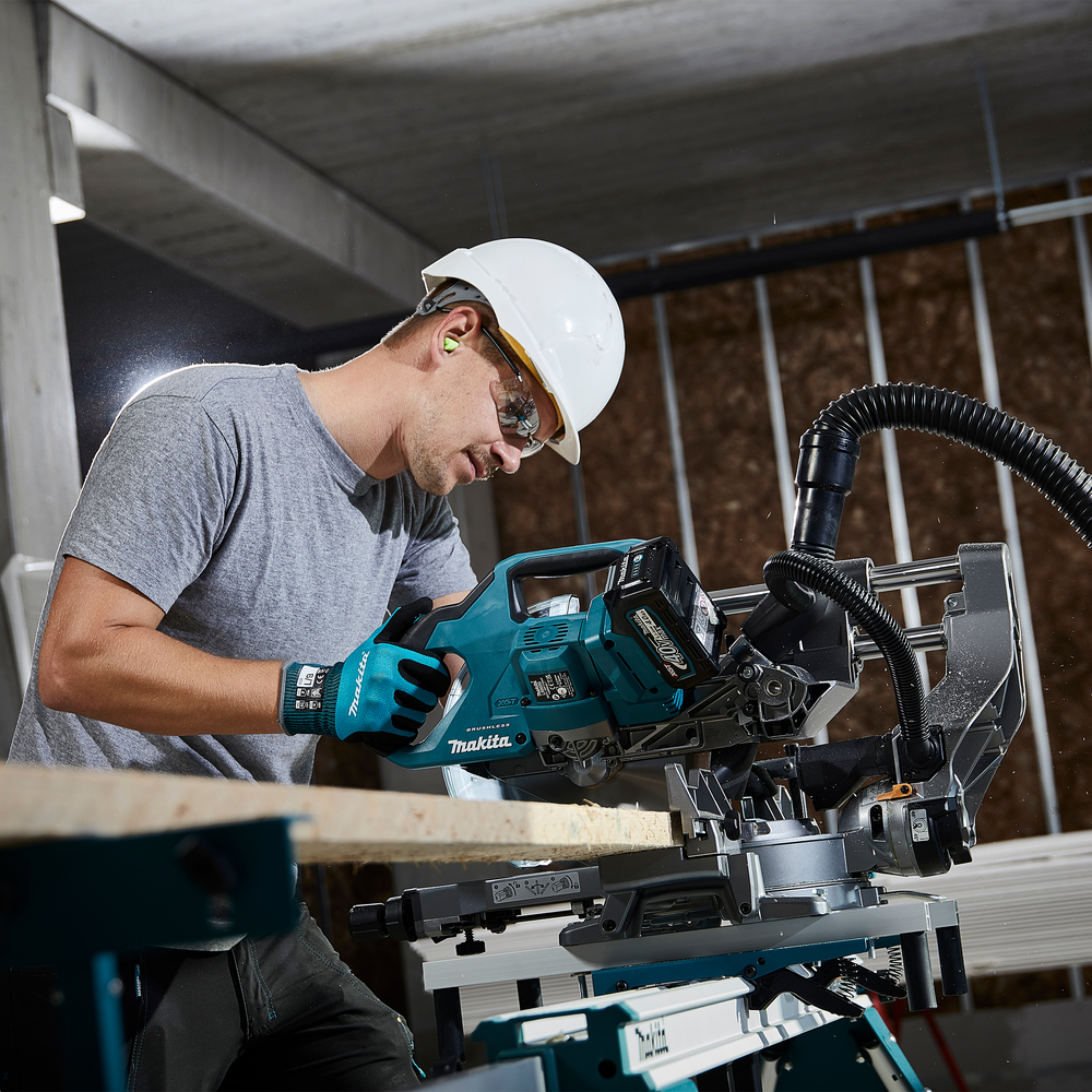 Makita cordless chop and mitre saw