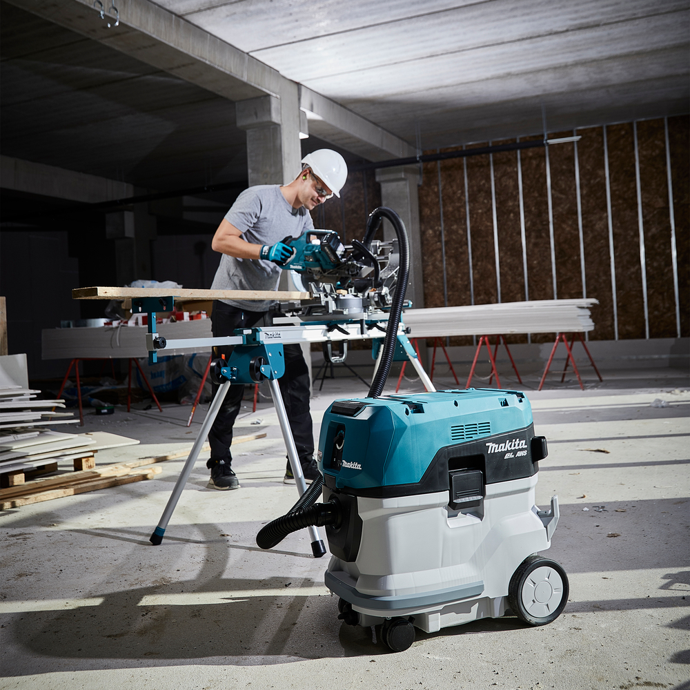 Makita cordless chop and mitre saw