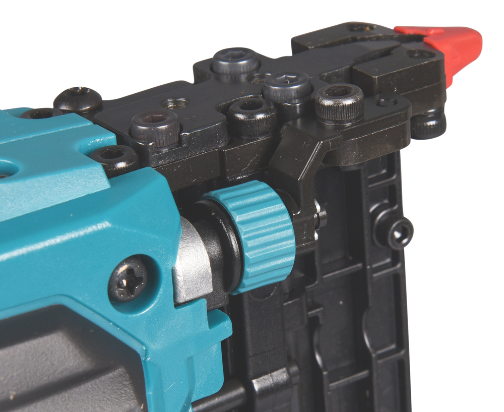 Makita аккумуляторный нейлер PT001GZ, без аккумулятора и зарядного устройства