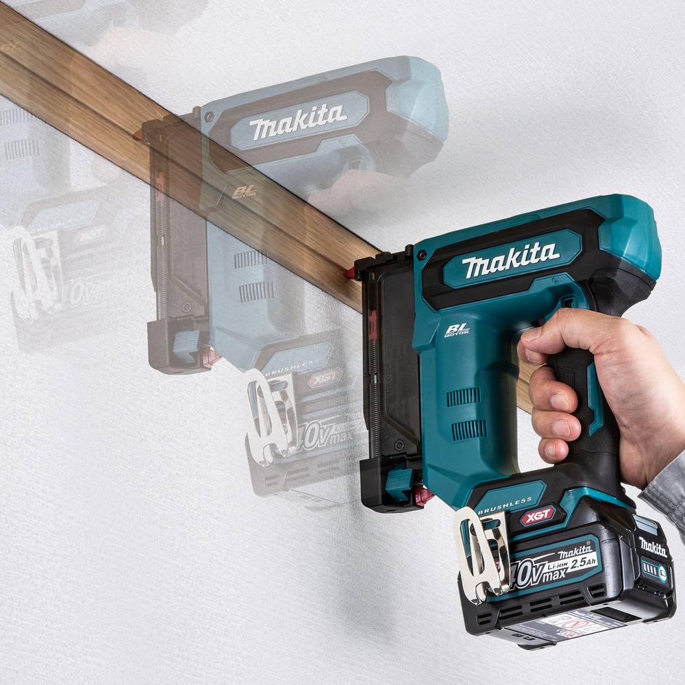 Makita аккумуляторный нейлер PT001GZ, без аккумулятора и зарядного устройства