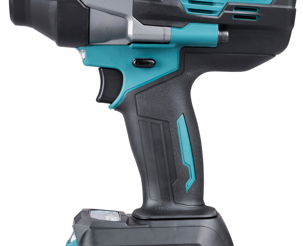 Аккумуляторный ударный гайковерт Makita TW002GZ, без аккумулятора и зарядного устройства