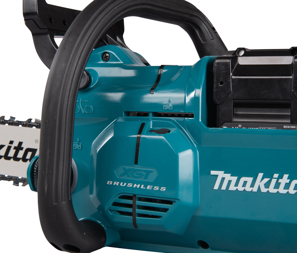 Makita cordless chainsaw UC022GZ, XGT, without battery and charger
