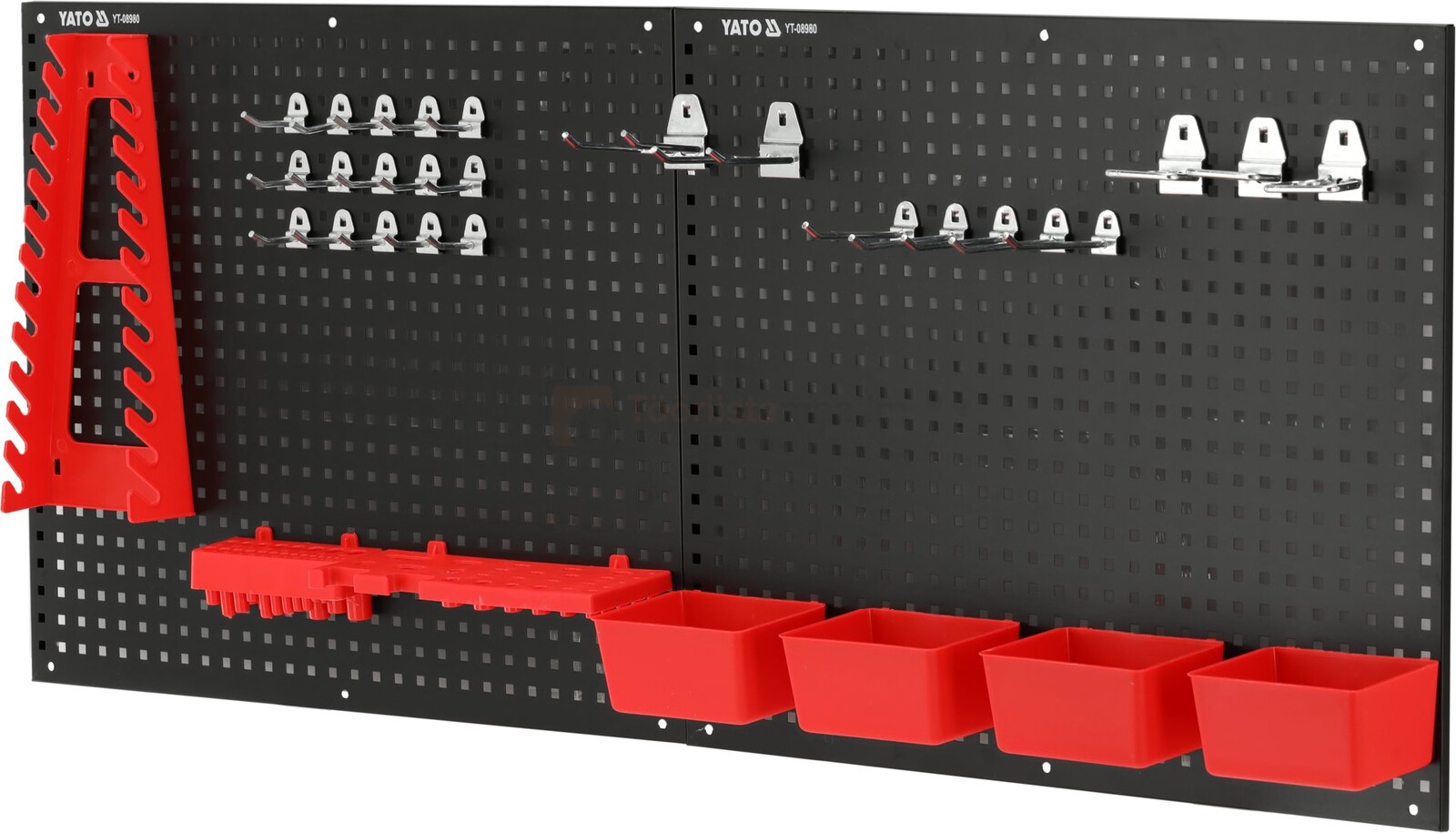 Pildil on must Yato tööriistade riputussein, millel on erinevad tööriistahoidjad, konksud ja punased plastist karbid.