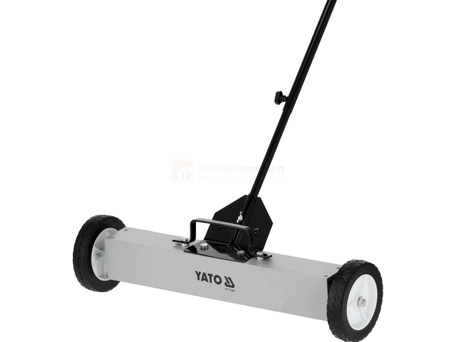 Pildil on Yato magnetpühkija/laastude koguja 600MM, millel on rattad ja käepide.