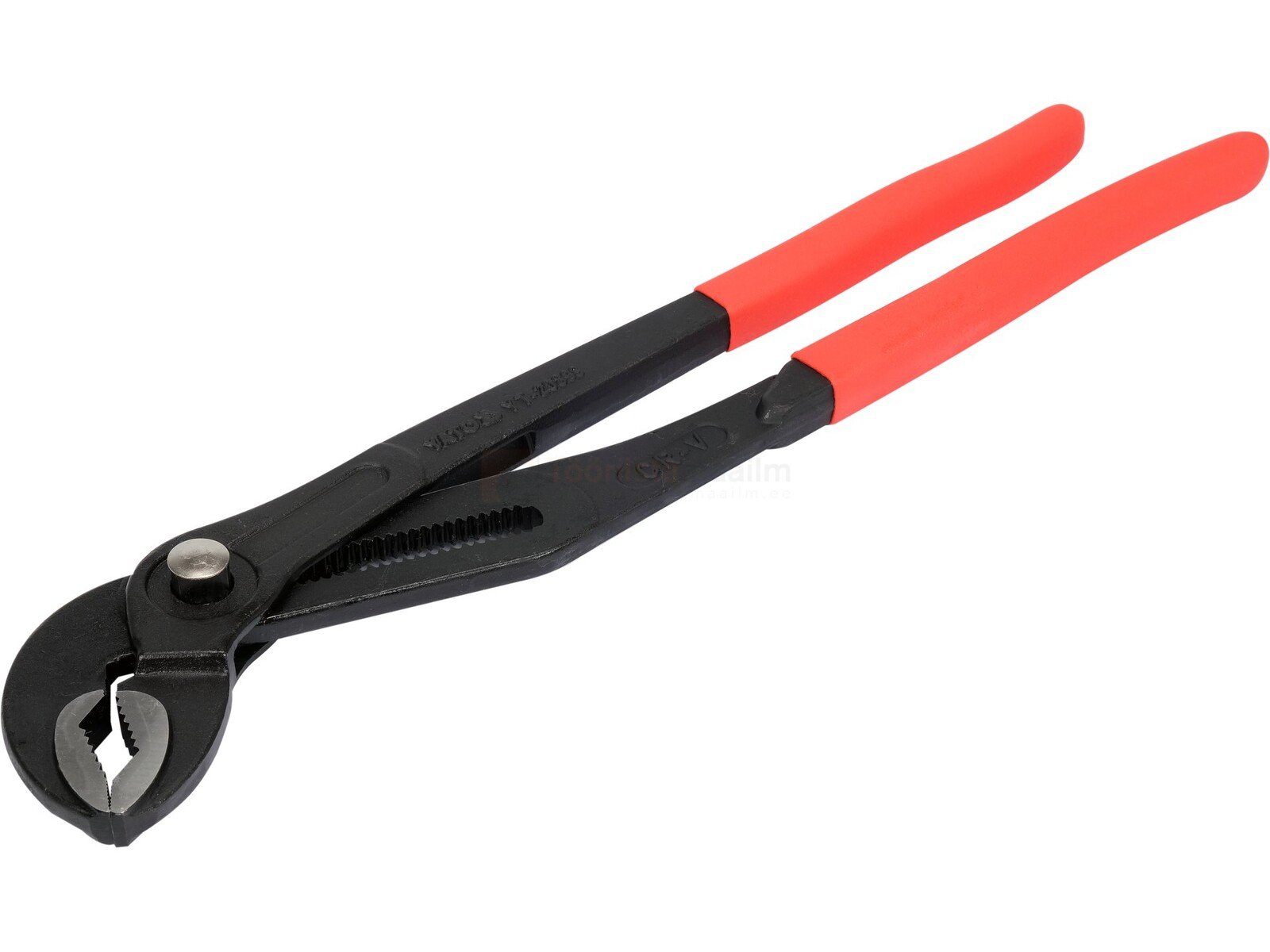 Pildil on Yato veepumbatangid, millel on punased käepidemed ja mustad lõuad.