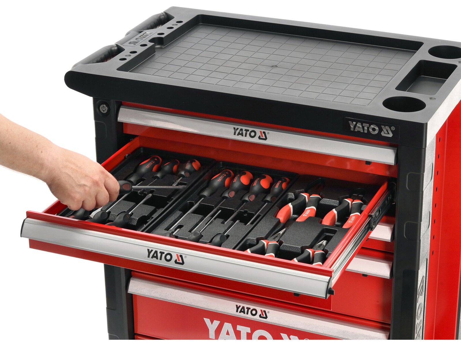 YATO tööriistakäru, 6 sahtlit, 177-osaline 7