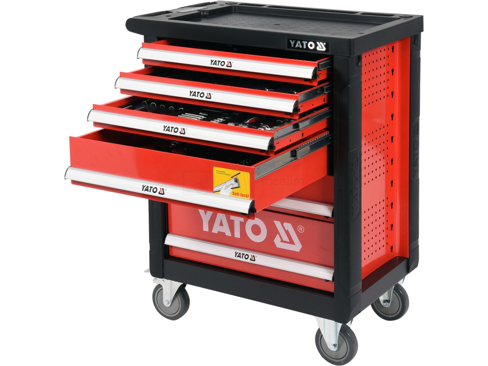 Pildil on Yato tööriistakomplekt, mis on ratastel ja sisaldab mitmeid avatud sahtleid, mis on täis erinevaid tööriistu.