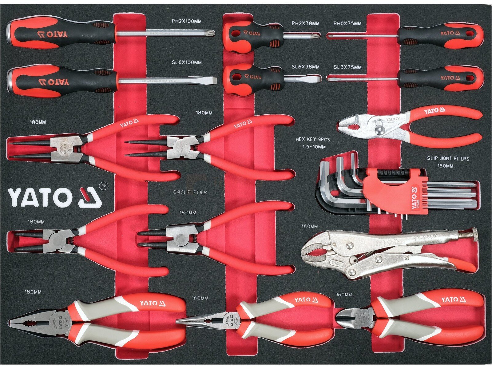 Pildil on Yato tööriistade komplekt, mis sisaldab erinevaid kruvikeerajaid, tangid, kuuskantvõtmeid ja muid tööriistu...