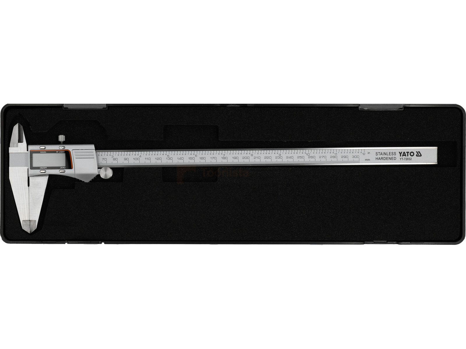 Pildil on YATO digitaalne nihik, mis on pakitud musta karpi.