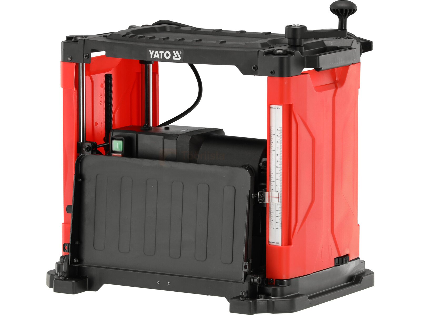 Pildil on näha punane YATO paksusmasin, millel on mustad detailid ja mis on mõeldud puidu paksuse reguleerimiseks.