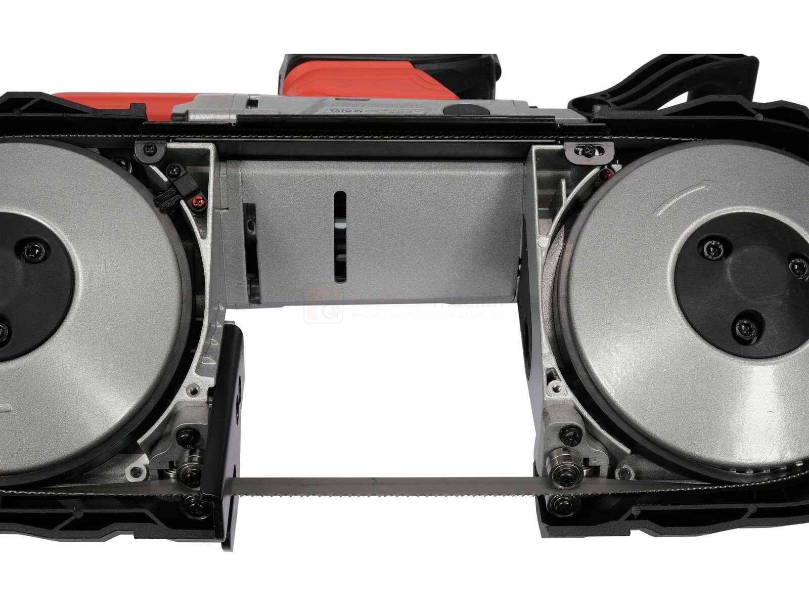 Pildil on YATO akulintsaag, mis on mõeldud metalli lõikamiseks ja millel on näha saetera, kaks ratast ja mootor.