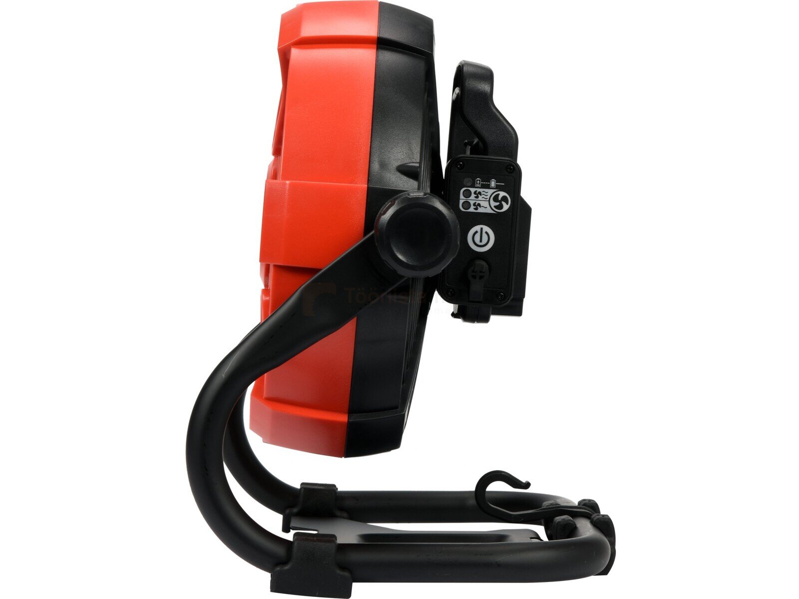 Pildil on YATO aku- ja võrgutoitel ventilaator, millel on punane ja must korpus, must käepide ja alus ning sisse- ja...