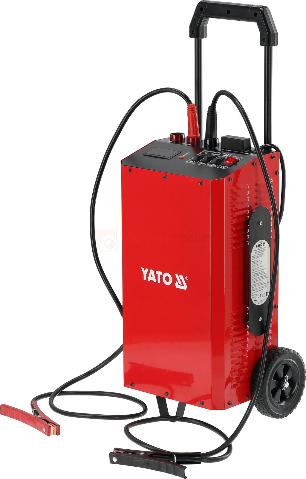 Pildil on punane YATO akulaadija/käivitaja, millel on rattad, käepide ja juhtmed koos klambritega.