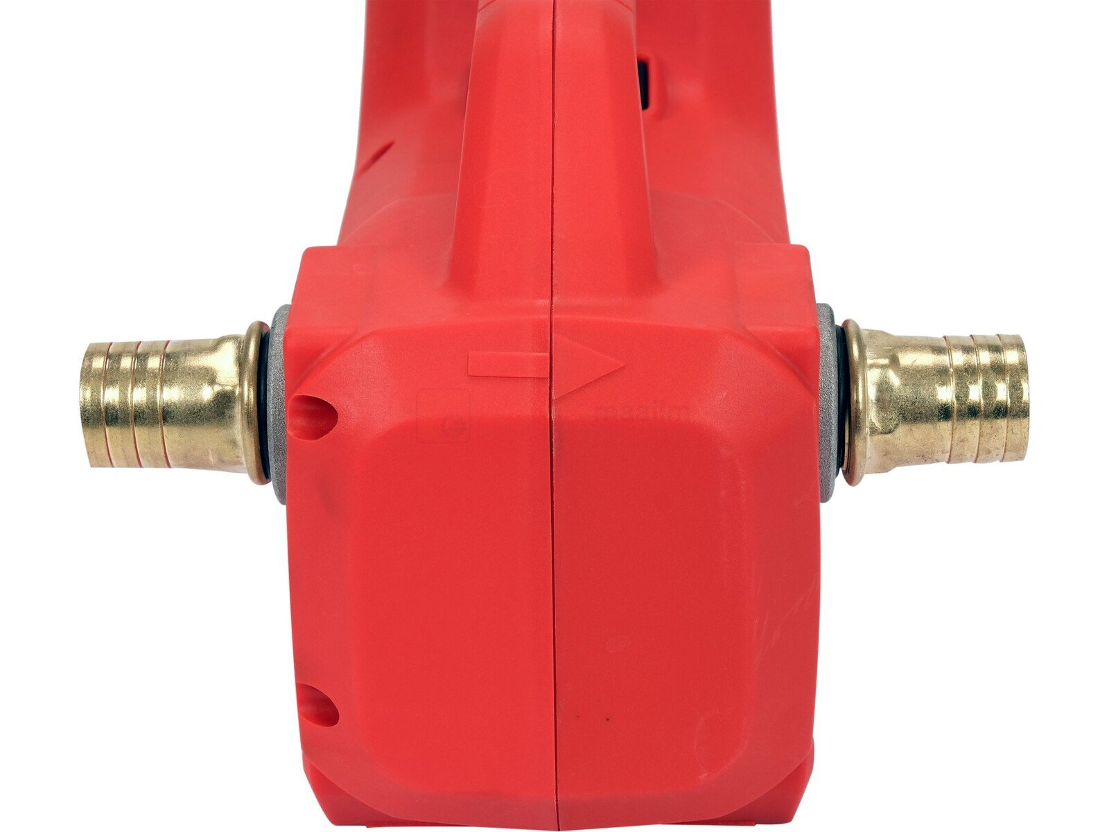 Pildil on näha YATO akutoitel pump, millel on punane korpus ja kaks messingist otsikut.