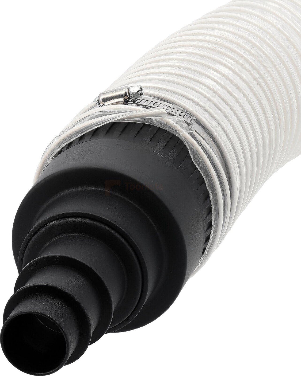 Pildil on näha YATO puruimeja voolik koos mitmeastmelise otsakuga, mis on kinnitatud klambriga.