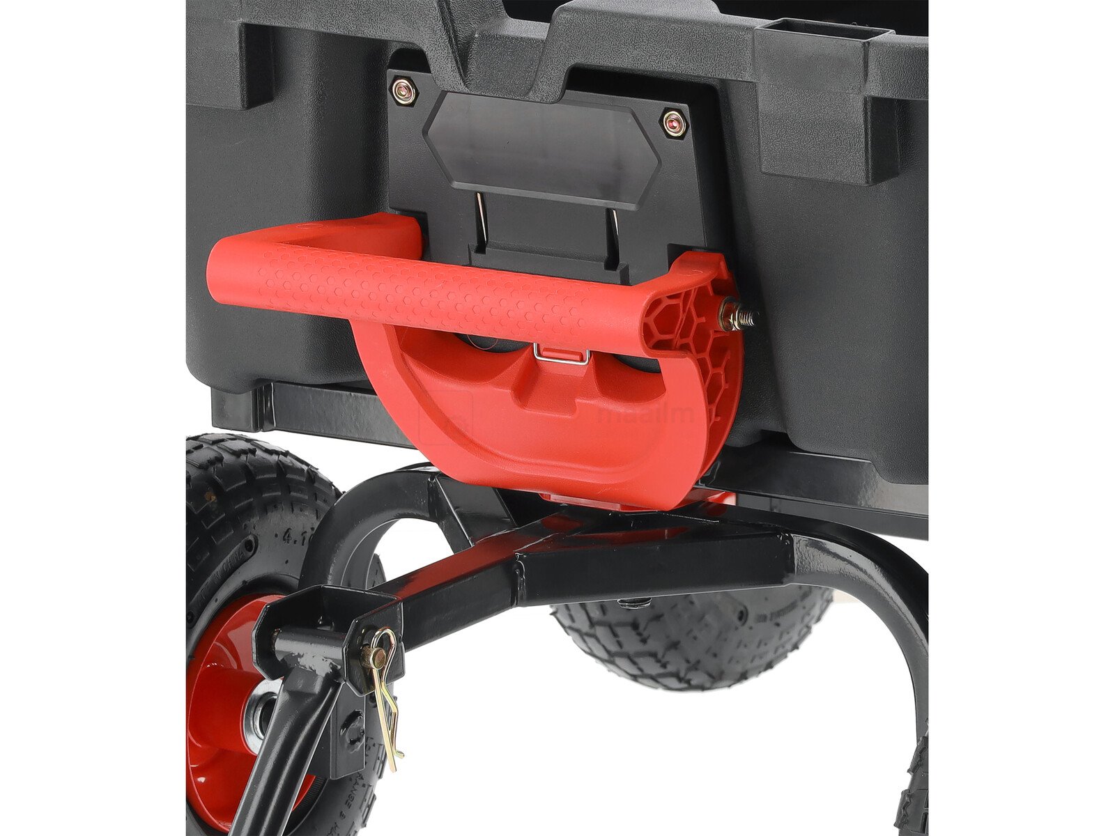 Pildil on detail YATO aiakäru kallutatavast kastist XL 350 kg, näidates kallutamise mehhanismi ja käru raami ühenduskohta.