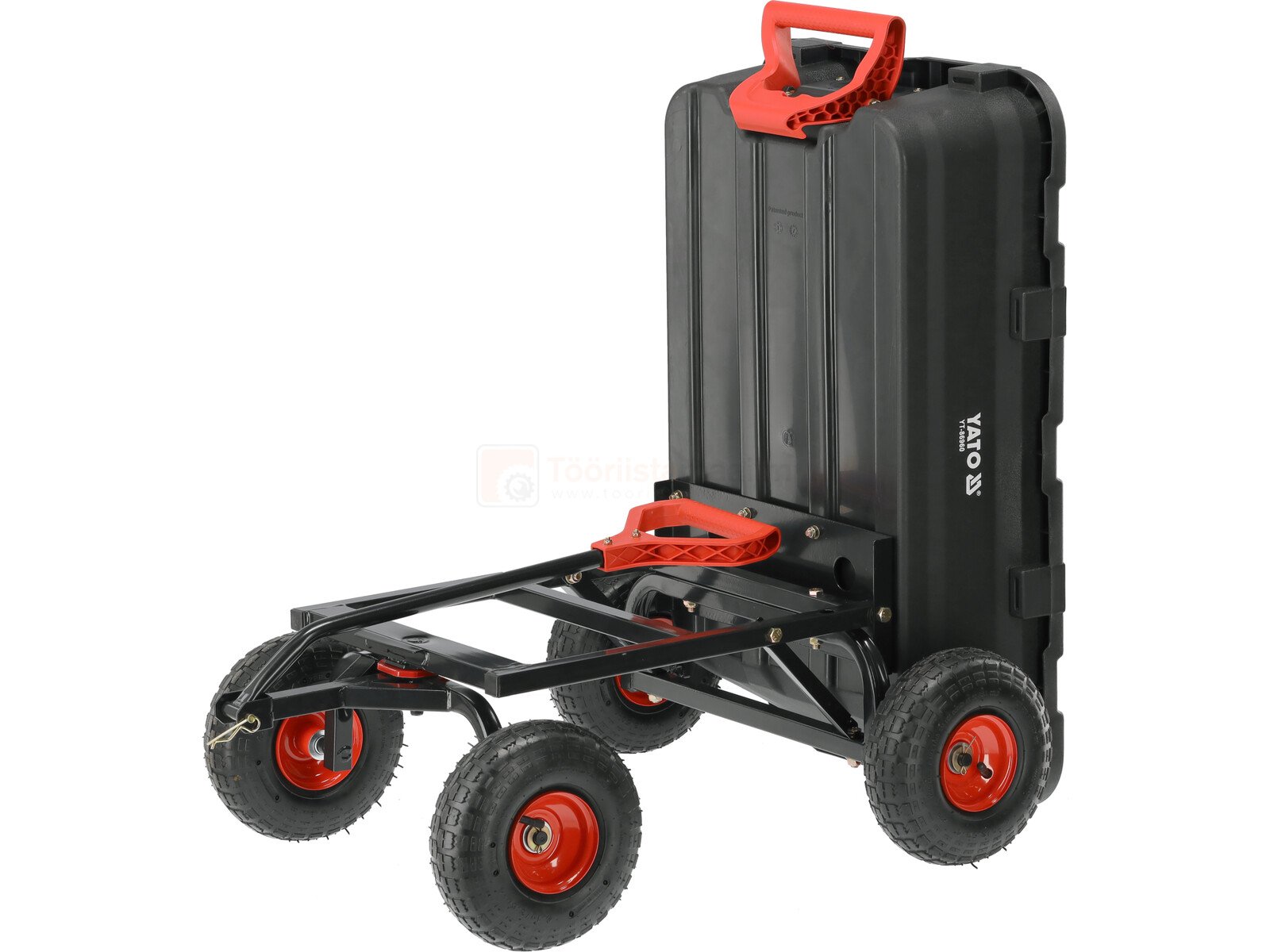Pildil on musta YATO kallutava kastiga aiakäru XL, millel on punased detailid ja neli ratast.